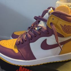 Jordan1 Retro Asking$90 
