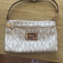 Mk Hand Held Wallet 