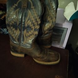 Ariat Boots 