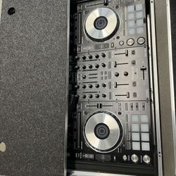 Pioneer DJ DDJ-SX3 DJ Controller With ODYUSA Case