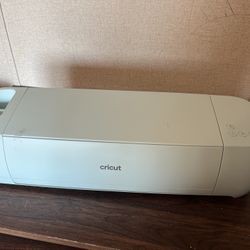 Cricut Explorer 3 Like New $200 San Leon I Can meet 