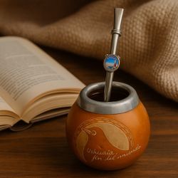 Argentinian Vintage 1990s Ushuaia “Fin del Mundo” Souvenir Mate Gourd Bombilla