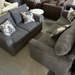 New Gray Sofá And Loveseat 