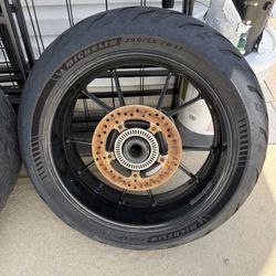 S1000rr Front Wheel 