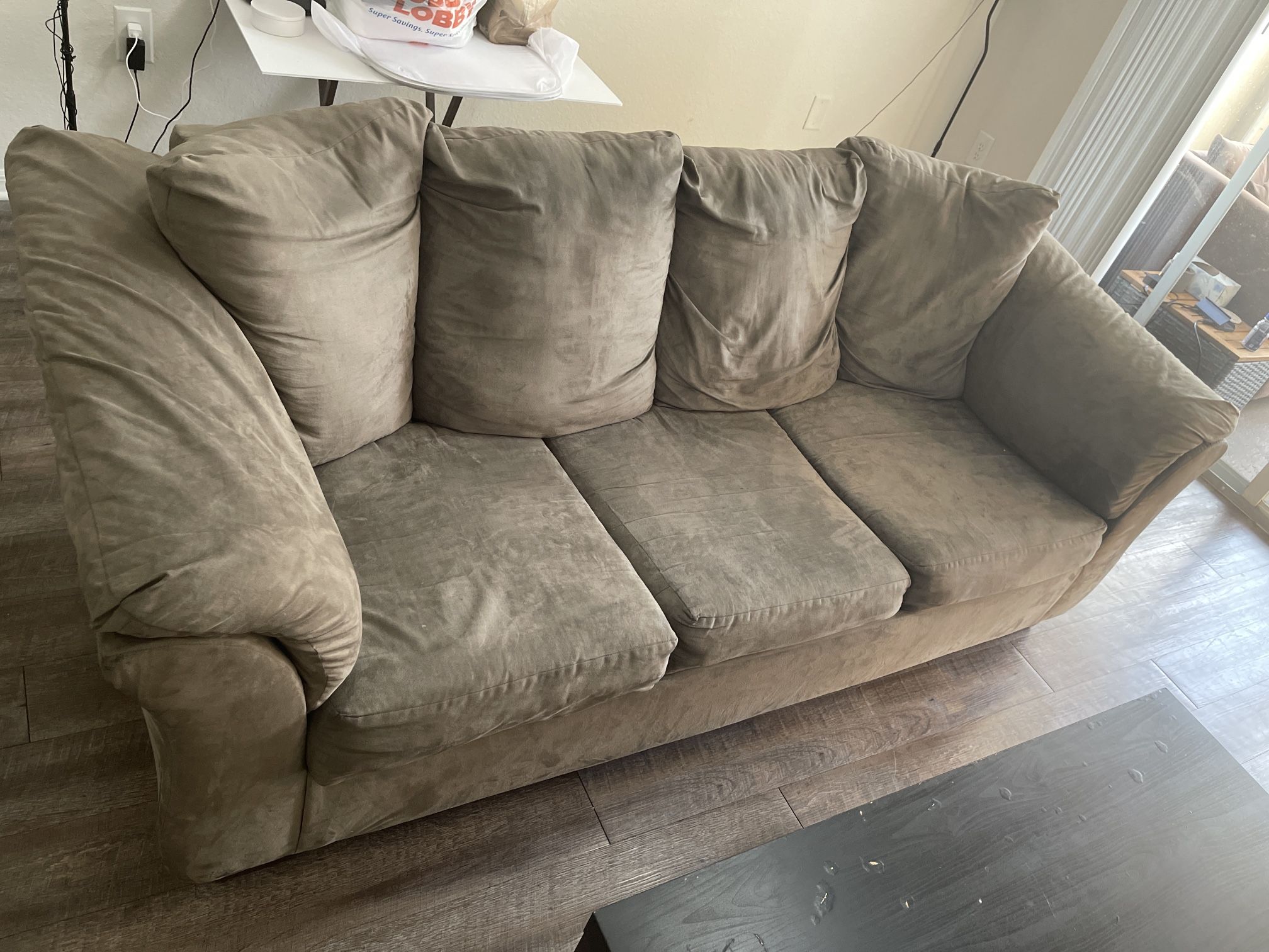 Free Sofa With Pull Out Bed
