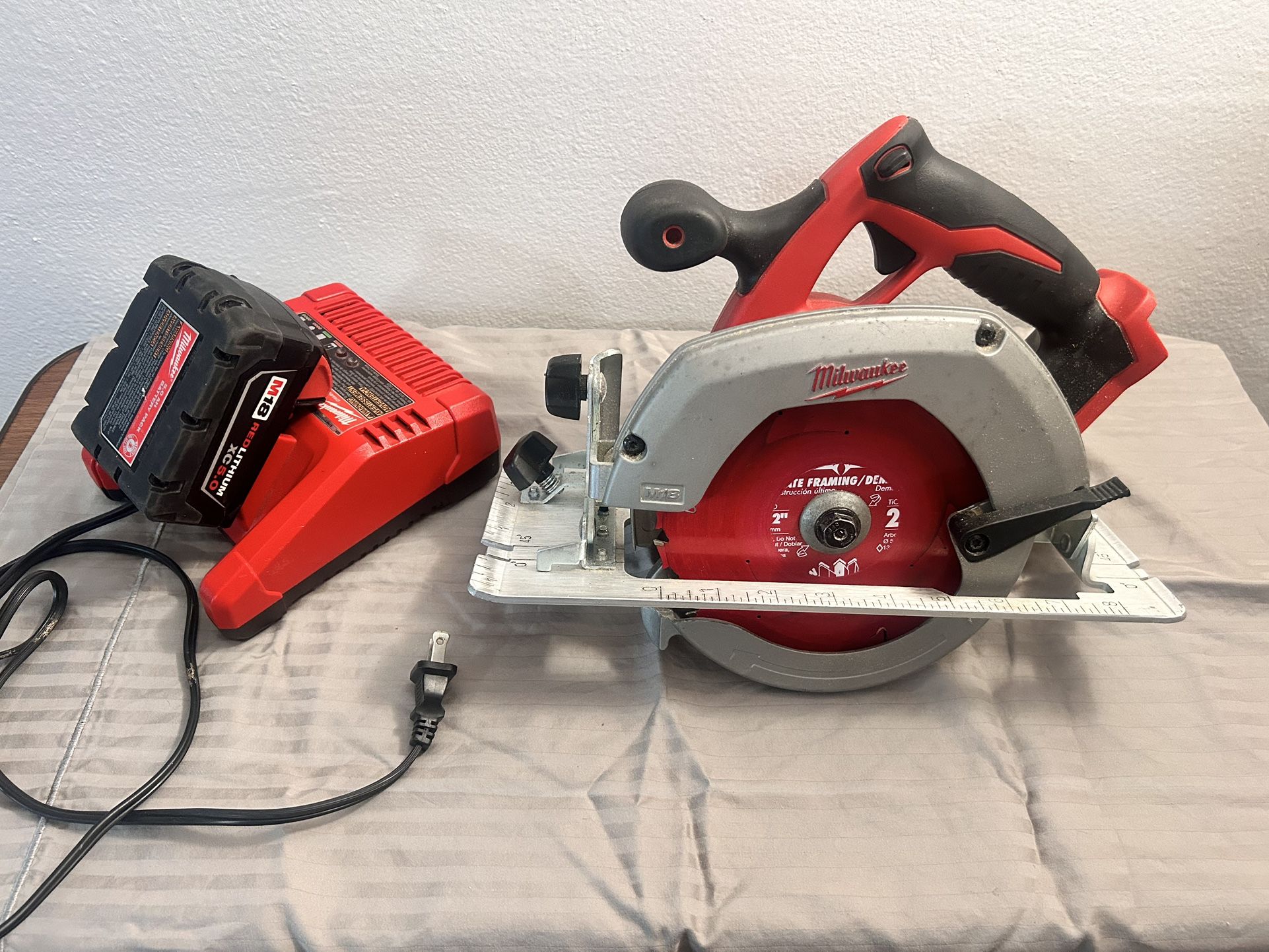 Circular Saw Milwaukee