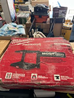 Milwaukee Packout