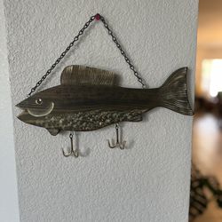 Rustic Wooden Fish Wall Hanging with Hooks
