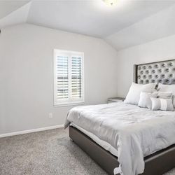 Queen Size Bed