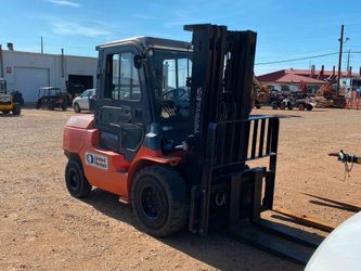 2012 Toyota 11k Warehouse Forklift