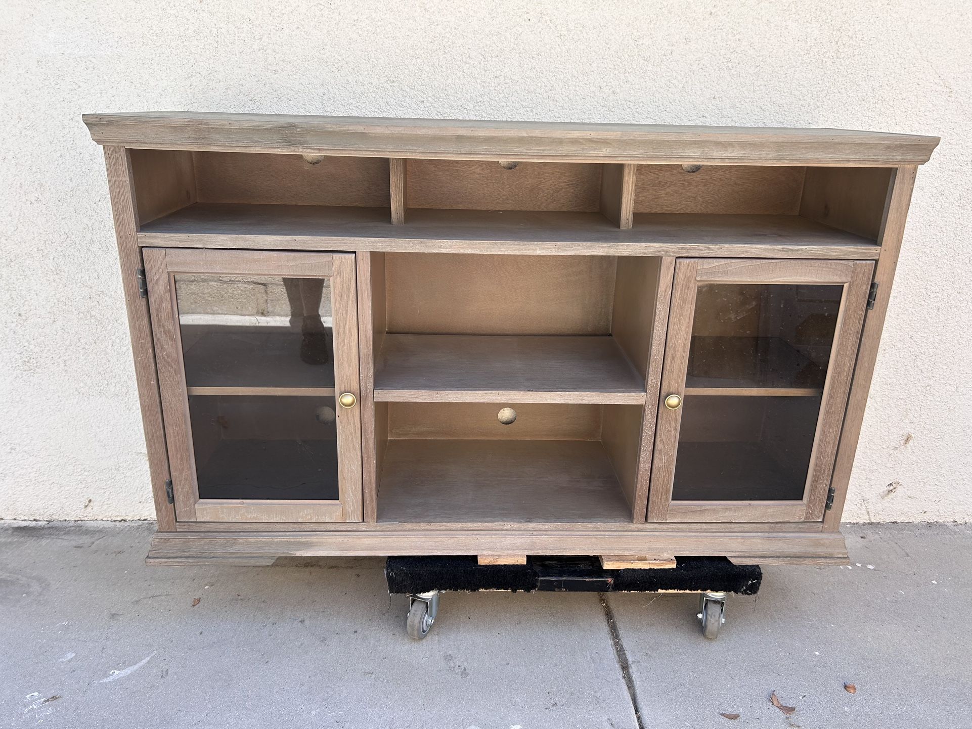 1- tv stand and bookshelf storage farm style like new !!! Perfect condition