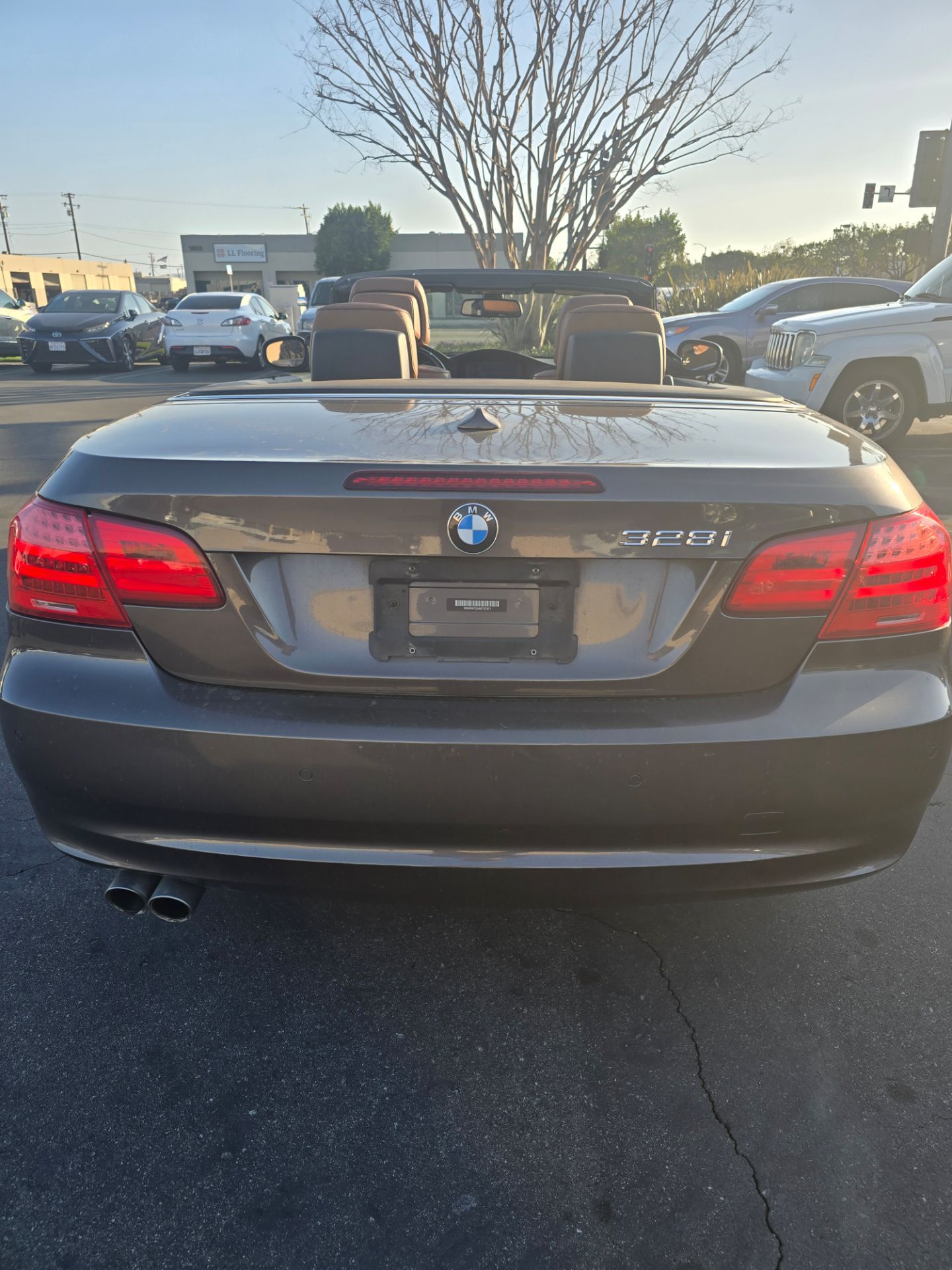 2011 BMWCONVERTIBL.