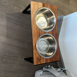 Elevated Dog Food And Water Bowl Stand
