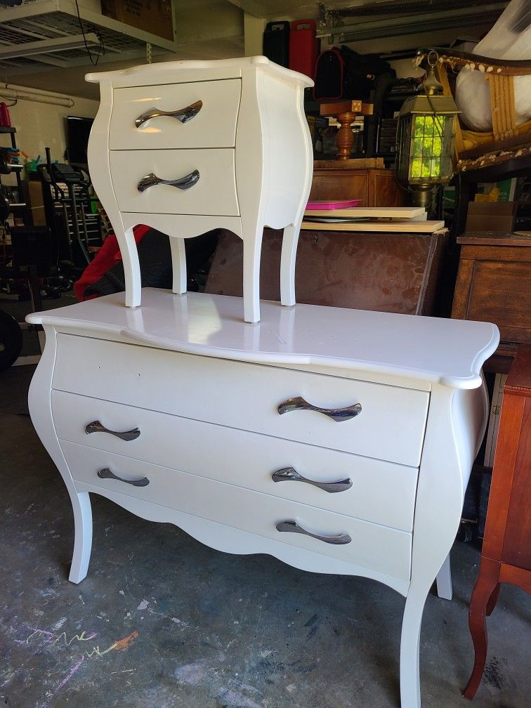 Enameled bombe style dresser and nightstand
