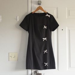 Casual black dress