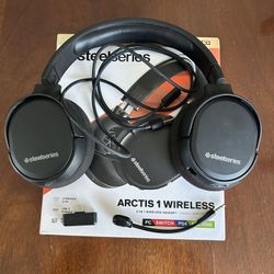 4-In-1 Arctis 1 Wireless Headset 