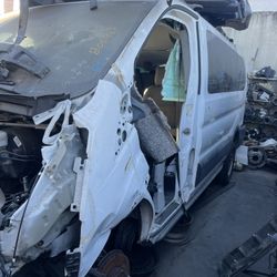 2016 Ford Transit 150 For Parts
