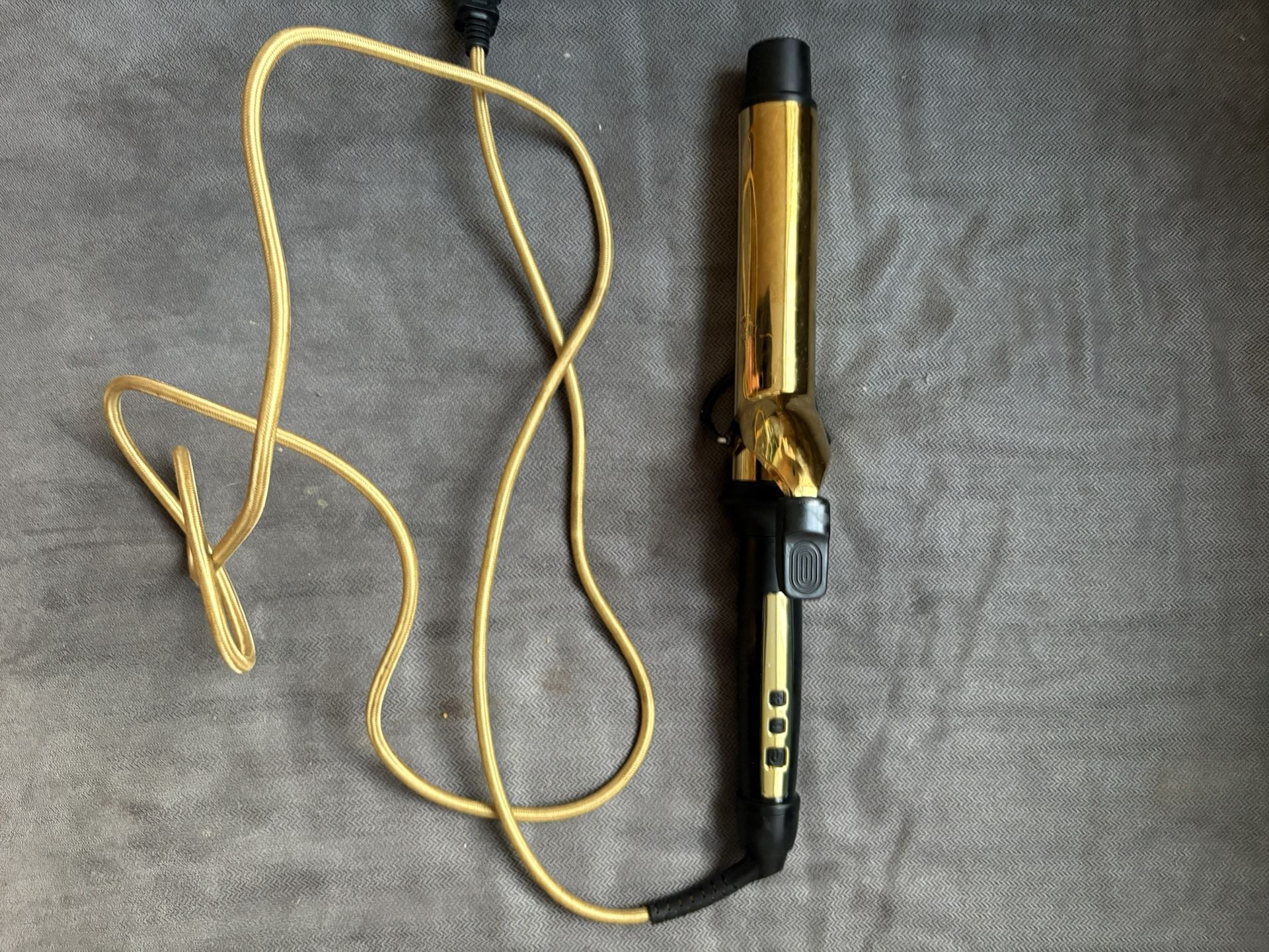 Bellami 2 Inch Curler New