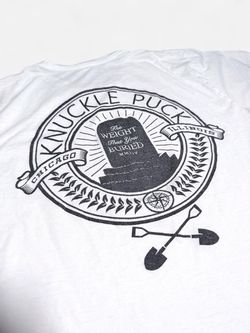 Y2K Vintage Knuckle Puck The Weight That You Buried Grave Pop Punk Style Chicago Illinois Emo Grunge T Shirt - Size Large   Measurements:  Pit to pit 