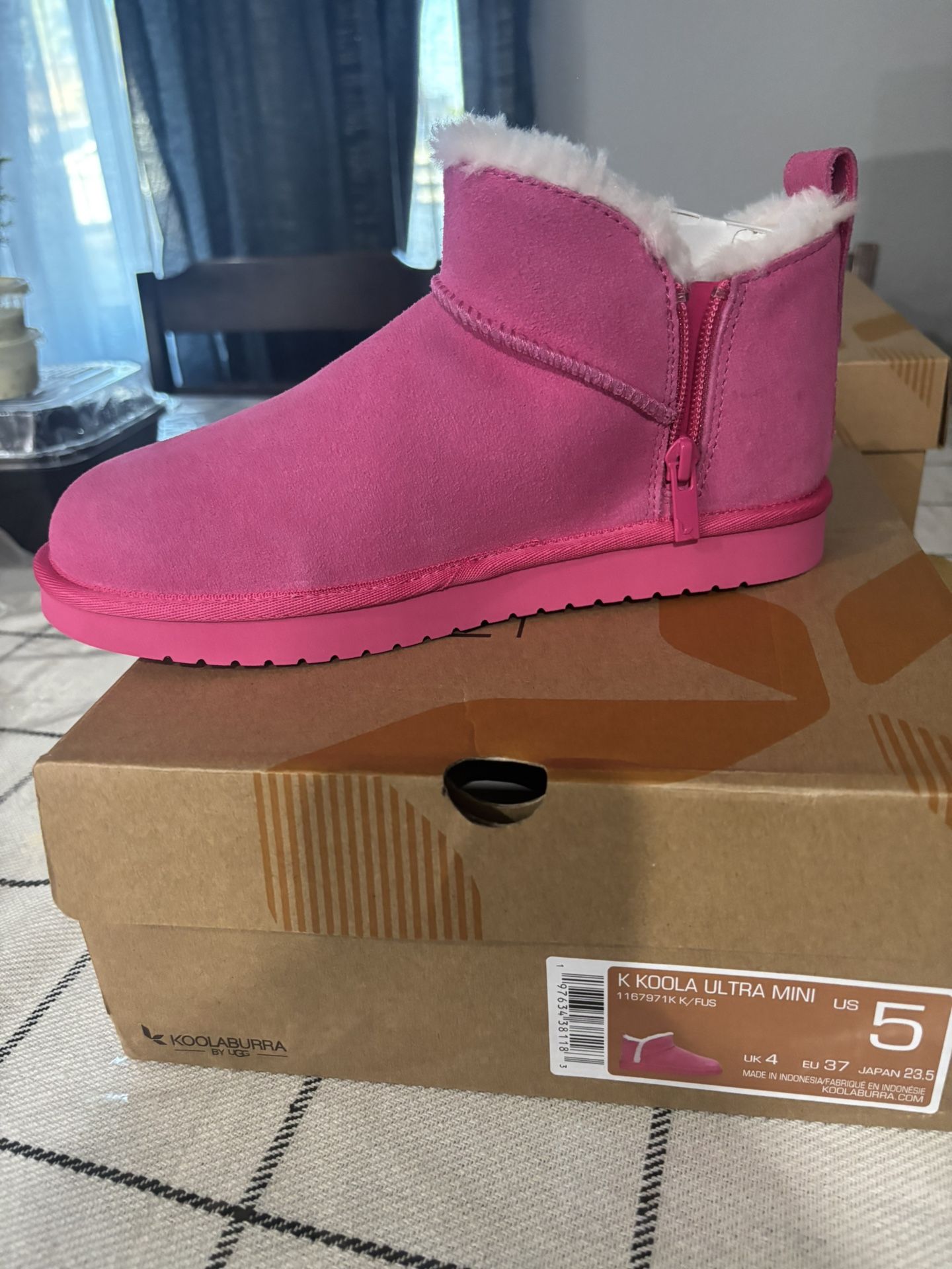 Koola Ultra Mini Boots