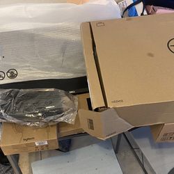 Brand New Never Opened Dell Computer Set! 