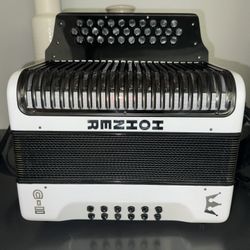 HOHNER CORONA C-II