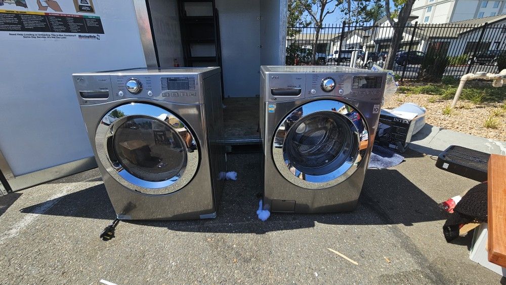 LG FRONT LOAD WASHER DRYER SET