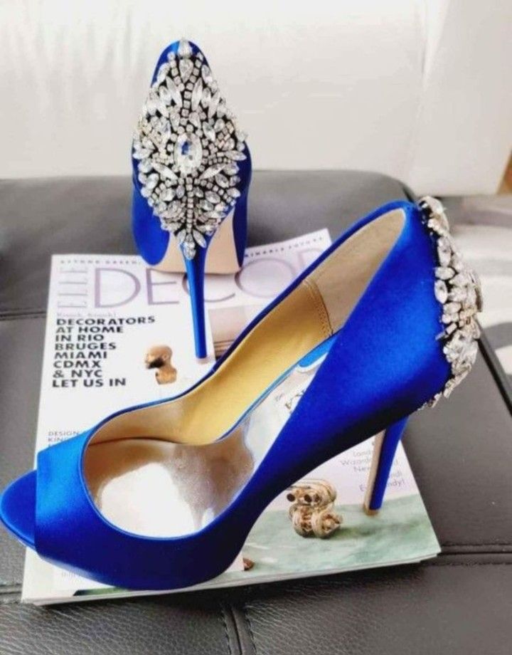 Badgley Mischka - Blue Satin Pumps, Size 8
