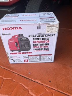 Honda EU2200i Inverter Generator New