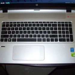 HP Envy 17 (17t-k200) With Linux Mint 22.1