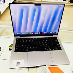 MacBook Pro M2 Pro 16gb Ram 512gb SSD 
