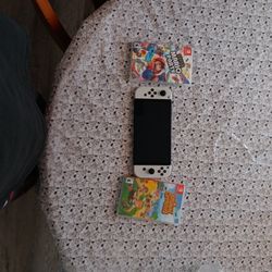 Nitendo Switch With 2 Games And Dock 