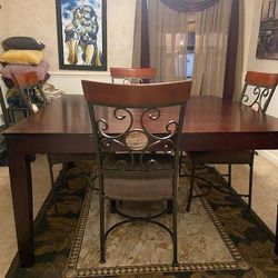 60" Dining Room Table