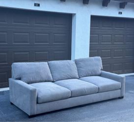 Sofa/Couch Sectional - Pottery Barn - Delivery Available 🚛