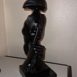 Silent Thinker Of Men Statue