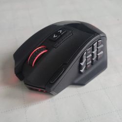 UtechSmart Venus Pro RGB Wireless MMO Gaming Mouse – 16K DPI, 16 Buttons