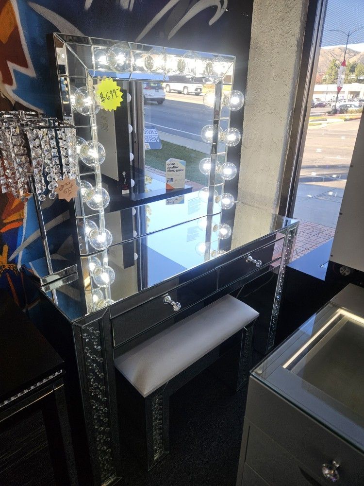 Brand New Vanity Set All Glass With Hollywood Mirror, Bench & Clear Light Builbs $599 Now