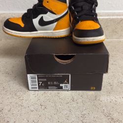 JORDAN 1 RETRO