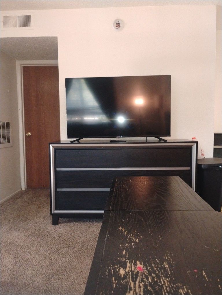 53inch Smart TV