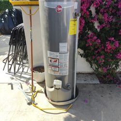 Free Water Heater, Good Working Condition 