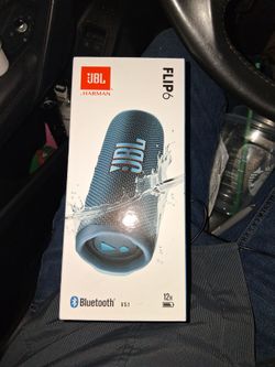 JBL Flip 6 Bluetooth Speaker