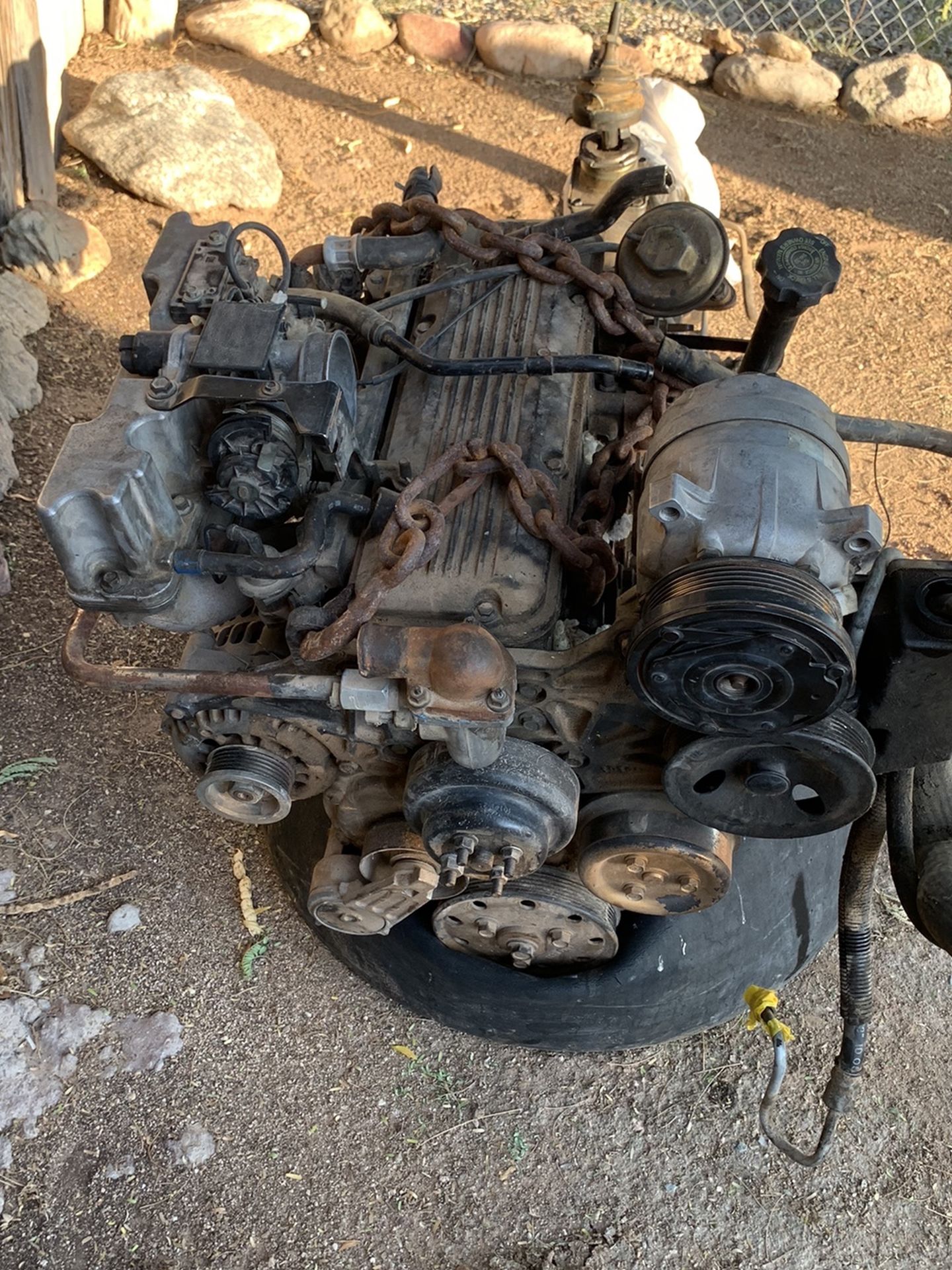 1995  Sonoma Engine 2.2l 4cyl  5 Speed Manual  Transmission