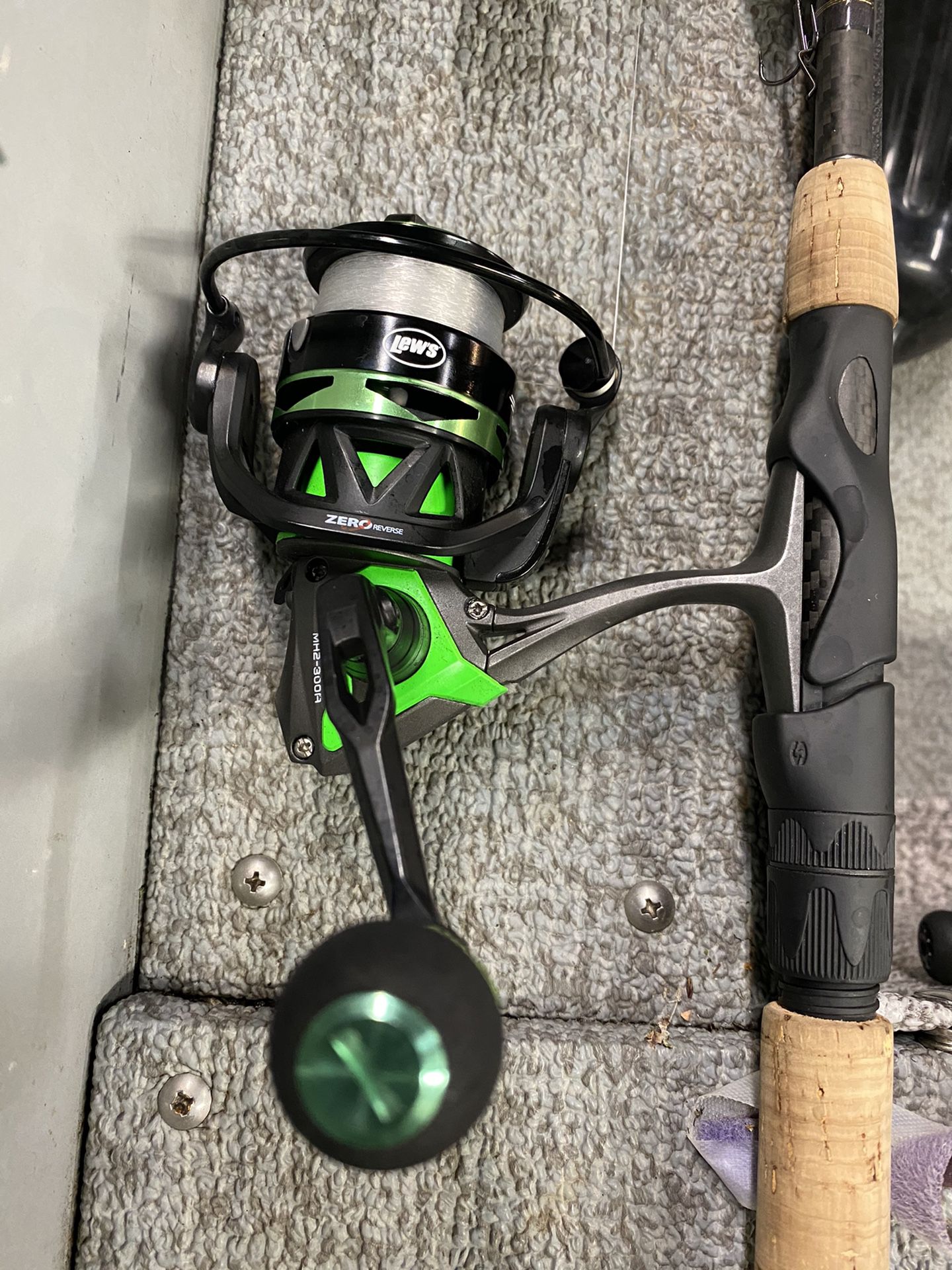 Lews Mach 2 300 Size Spinning Reel
