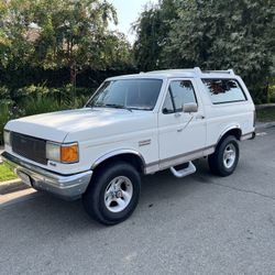 1990 Ford Bronco