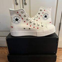 perspectiva Vacaciones Rápido Converse Womens Valentines Day Embroidered Heart Platform Size 6.5W for  Sale in Westbury, NY - OfferUp