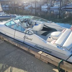 2000 SEASWIRL CUDDY, 21ft, Sleeps 2,  5L Volvo Penta I/O