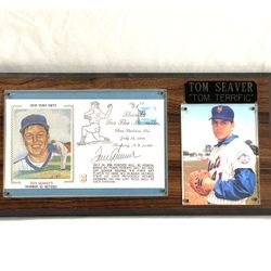 Mint Condition Retired Hall Of Famer NY Mets (Tom Seavers) Retirement Plaque with baseball card
