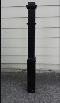 Stair Newell Post With Box And Balusters