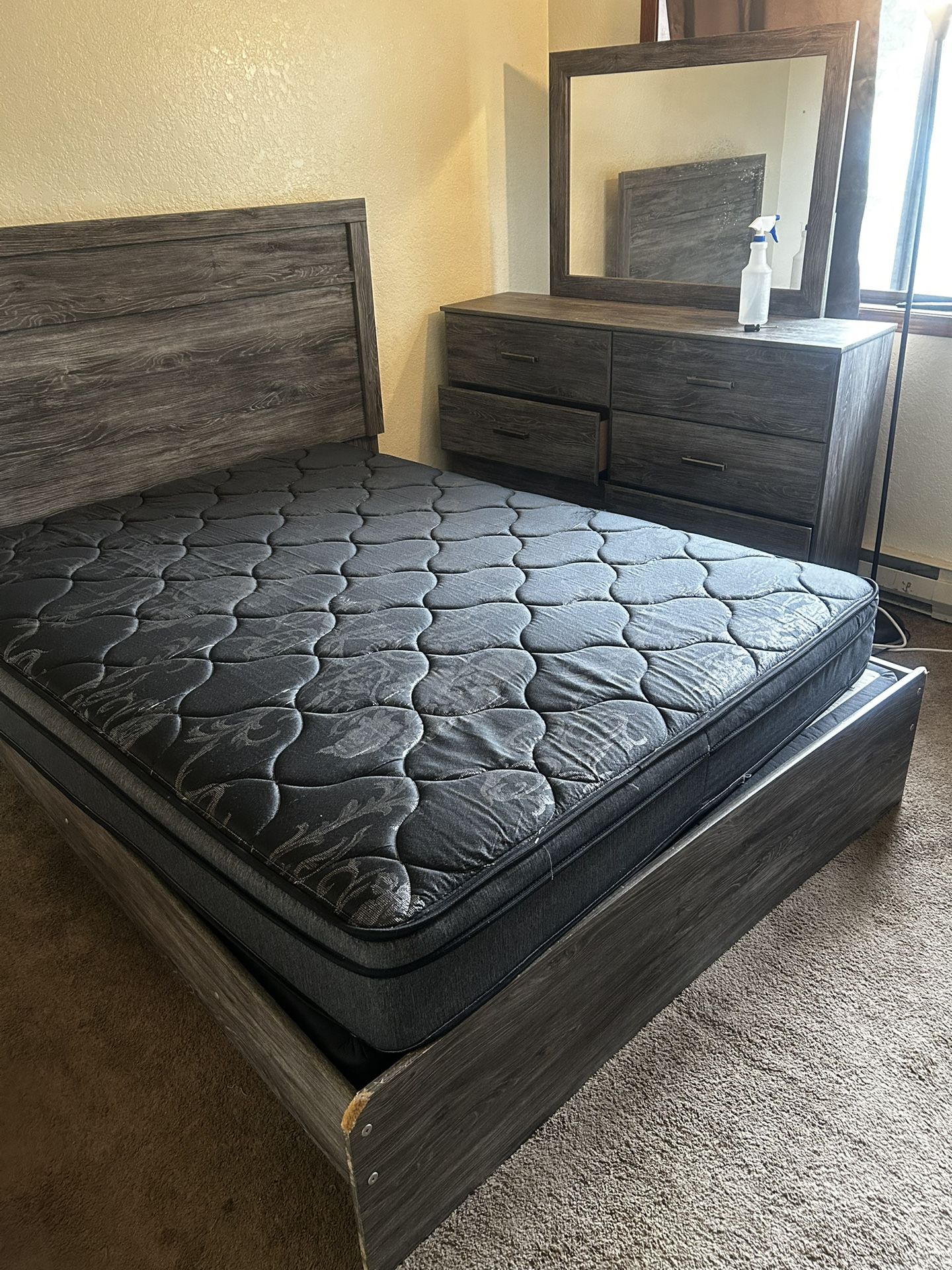 Bedroom Set