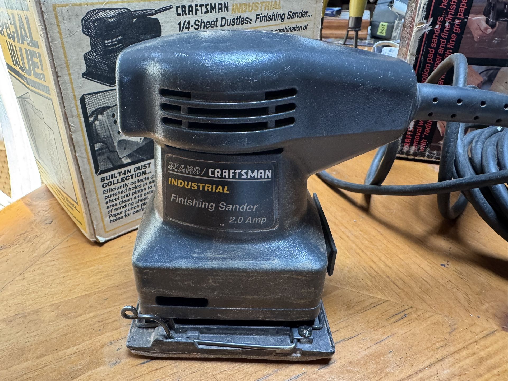 Craftsman Industrial 1/4 Sheet Dustless Finishing Sander
